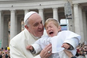 papa-francesco-prende-308805