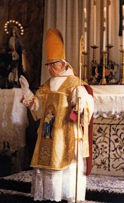 Michel_Guerard_des_Lauriers